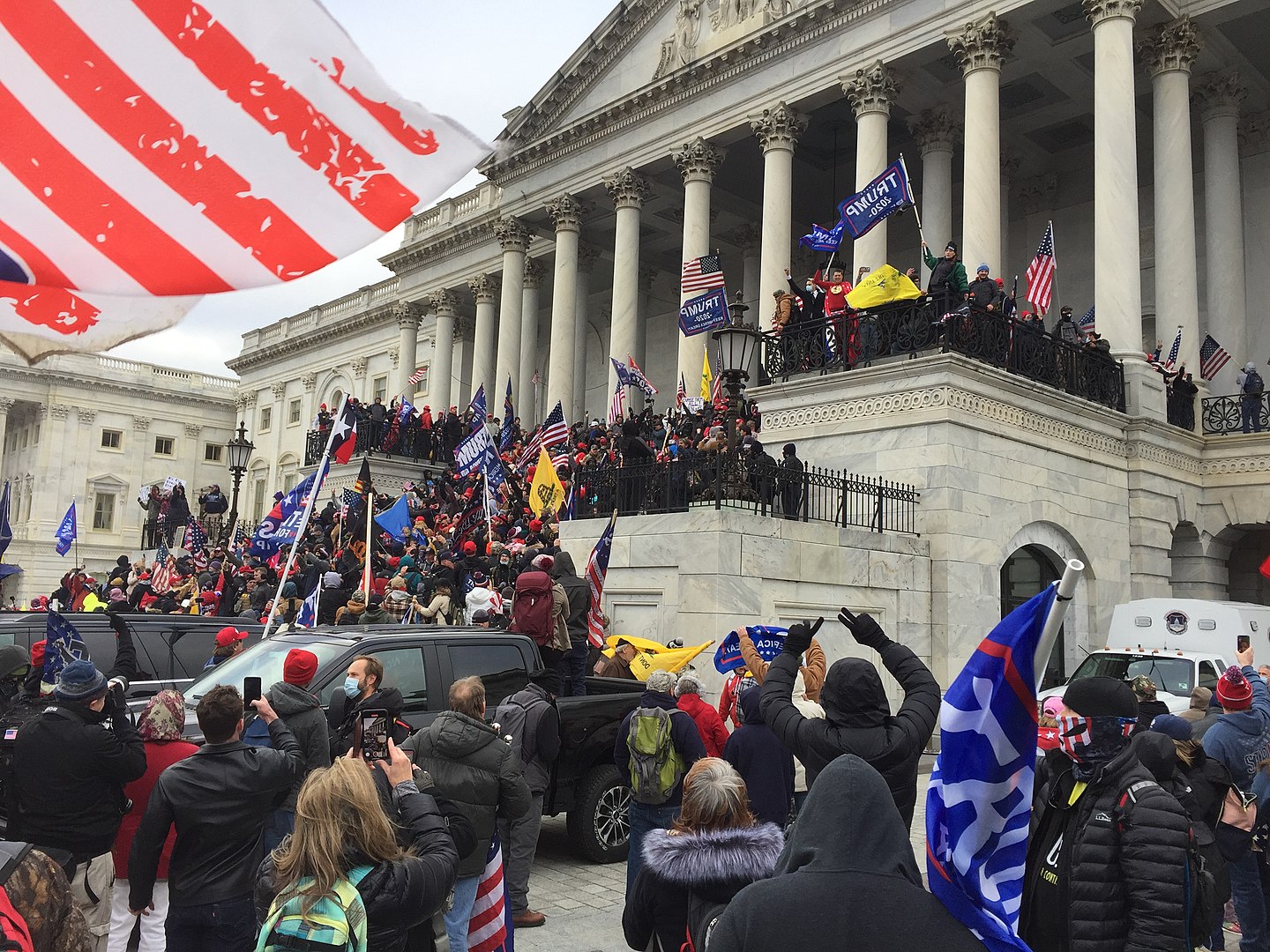 Trump supporters crowding the steps of the Capitol
